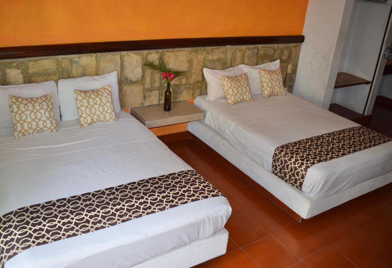 Hotel Casa Arena Zihuatanejo Extérieur photo